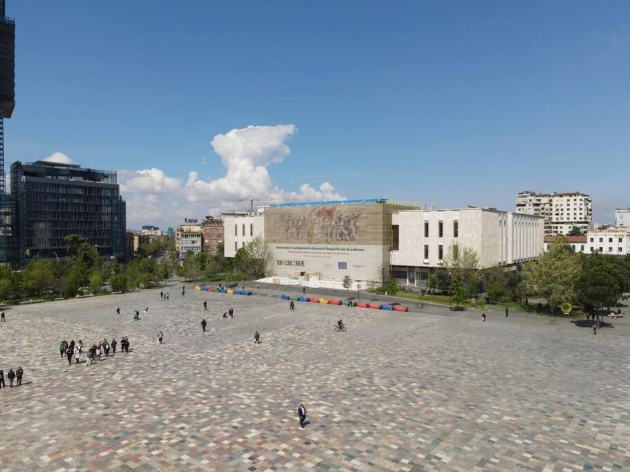 Central Apartment Tirana Exterior photo